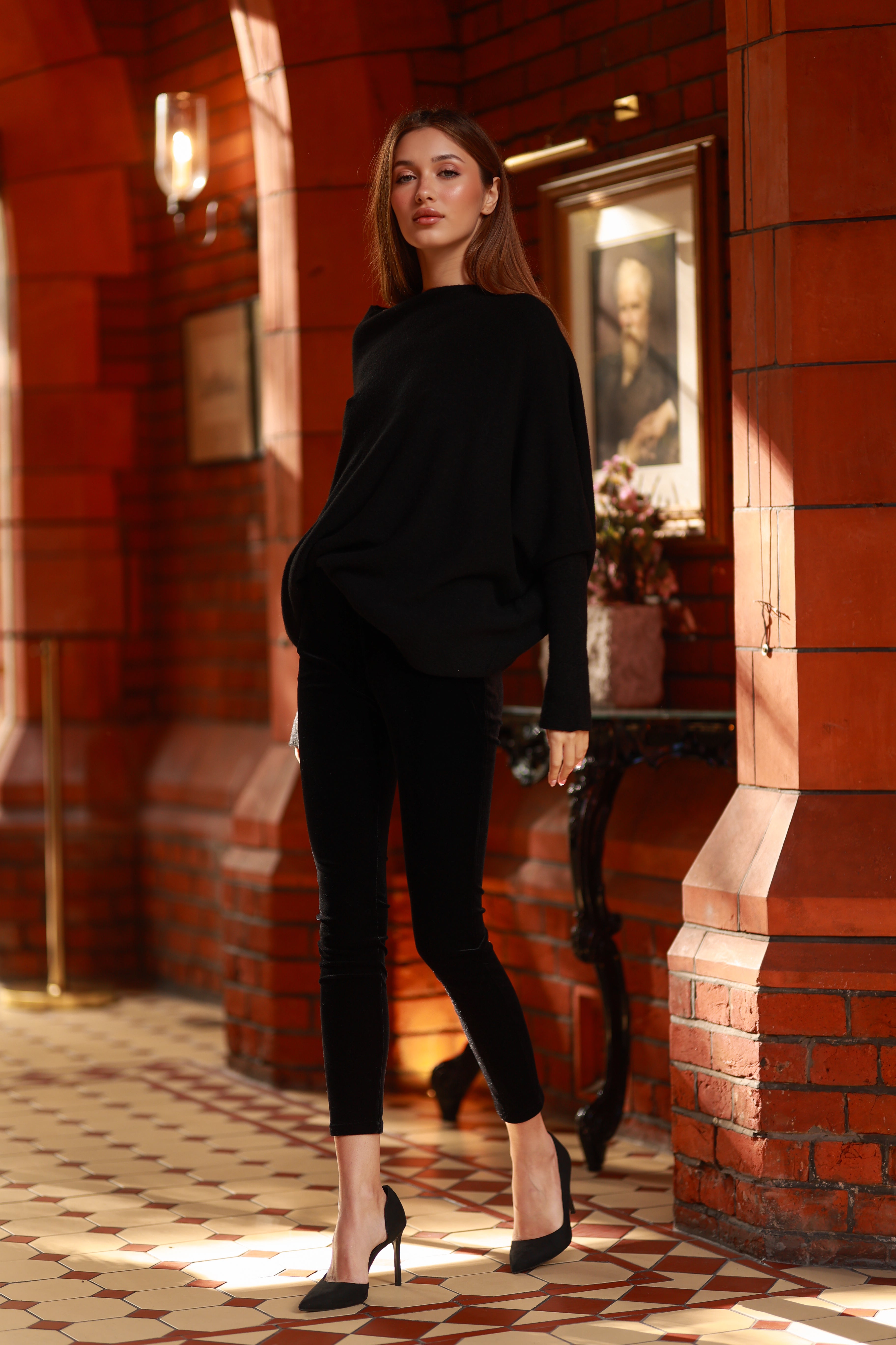 Ultra Soft Asymmetric Knit (Black)