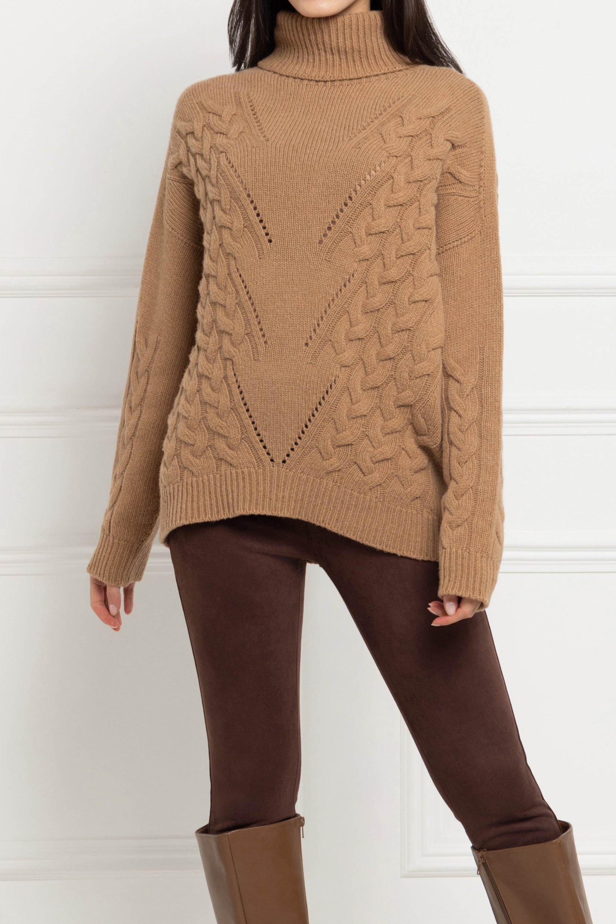 Cashmere Blend Chunky Cable Roll Neck (Camel)