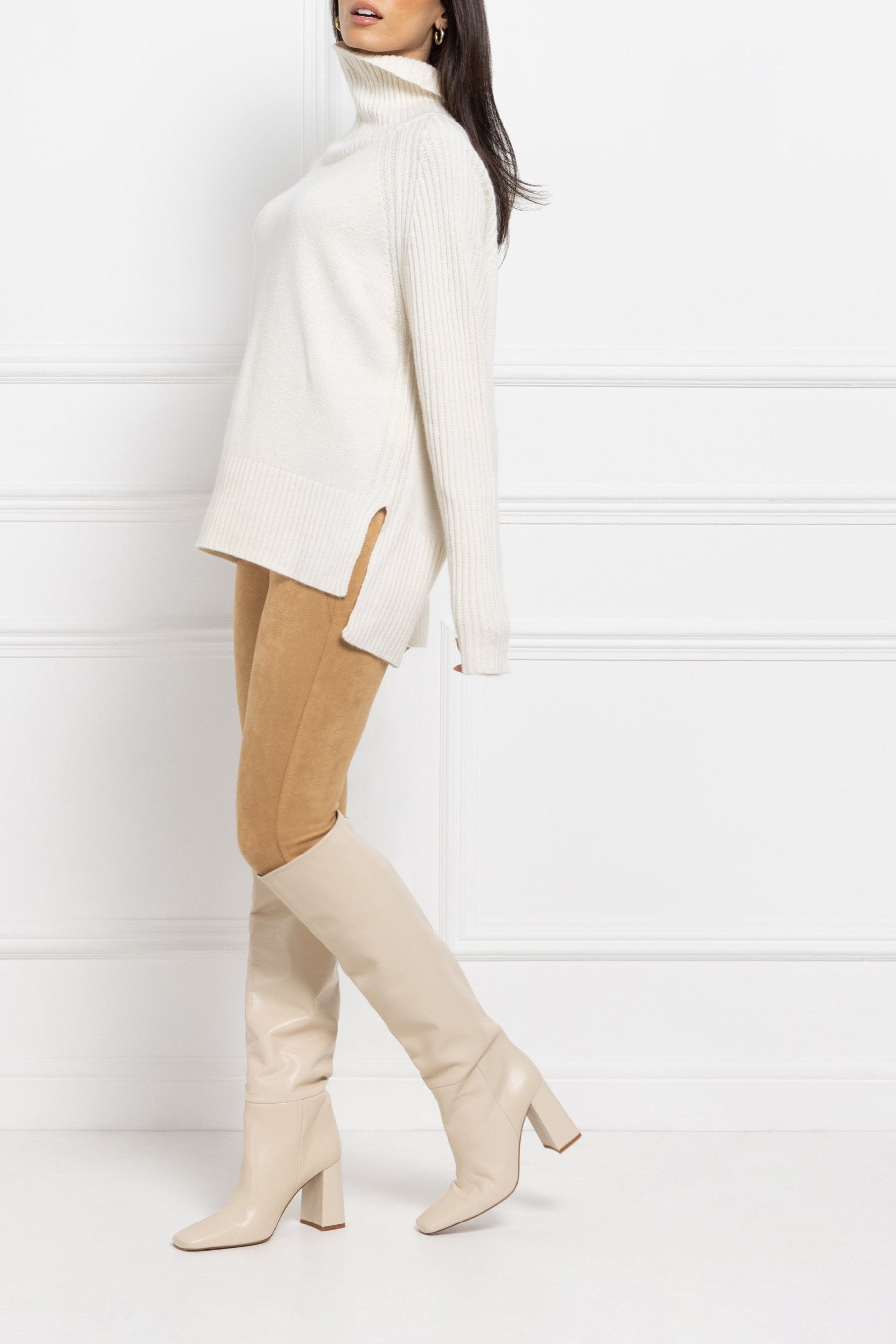 SAMPLE SALE Faux Suede Leggings (Camel)