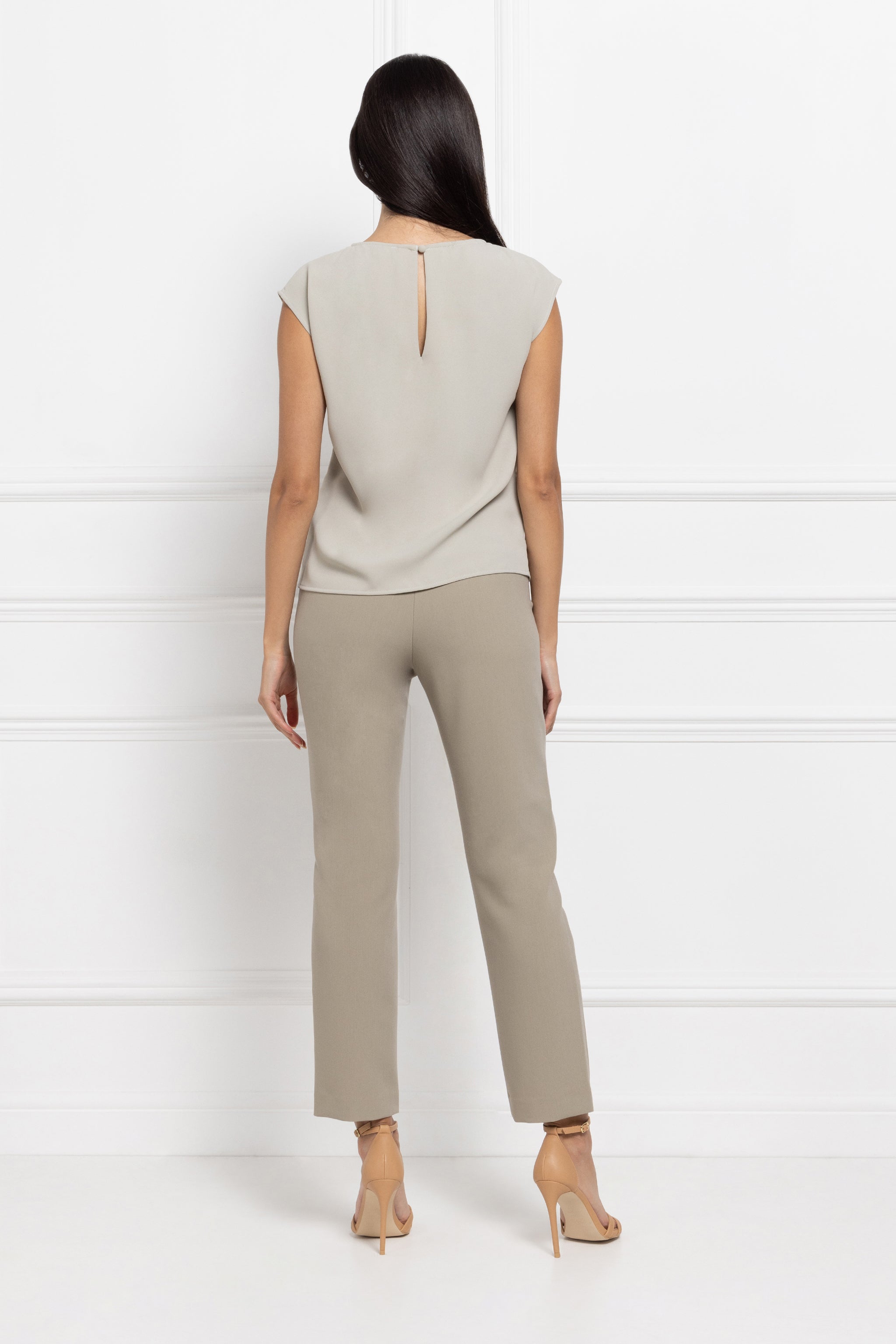 SAMPLE SALE Luxury Crepe Blouse (Sage)