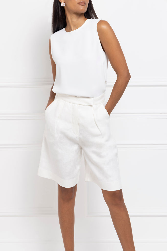 Pure Linen City Shorts (White)