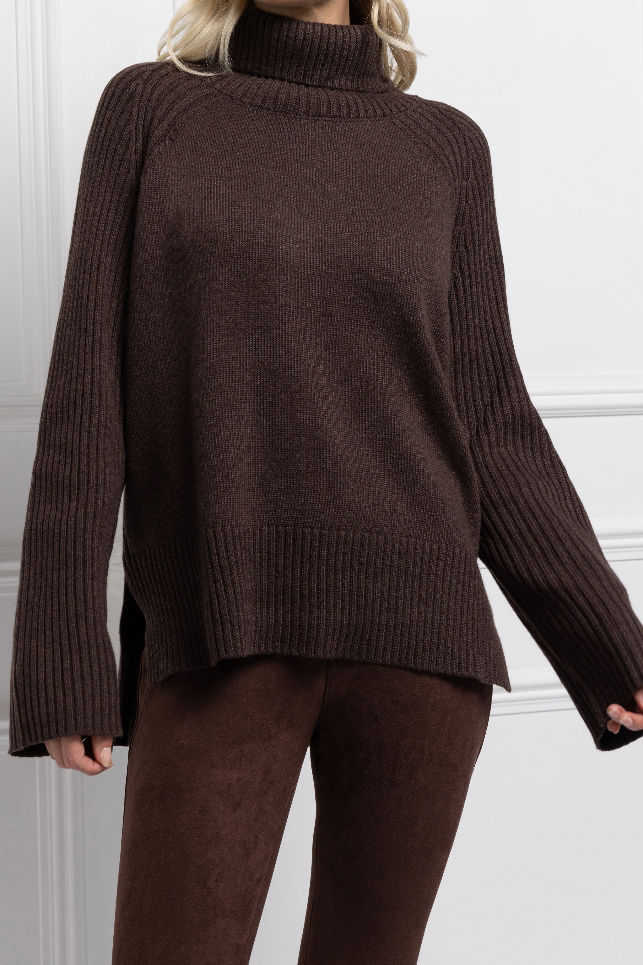Oversized Cashmere Blend Roll Neck (Chocolate)